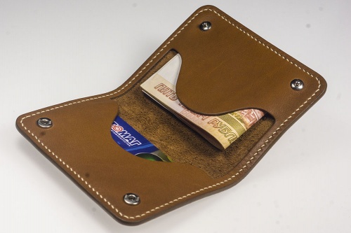 Micron Wallet 01